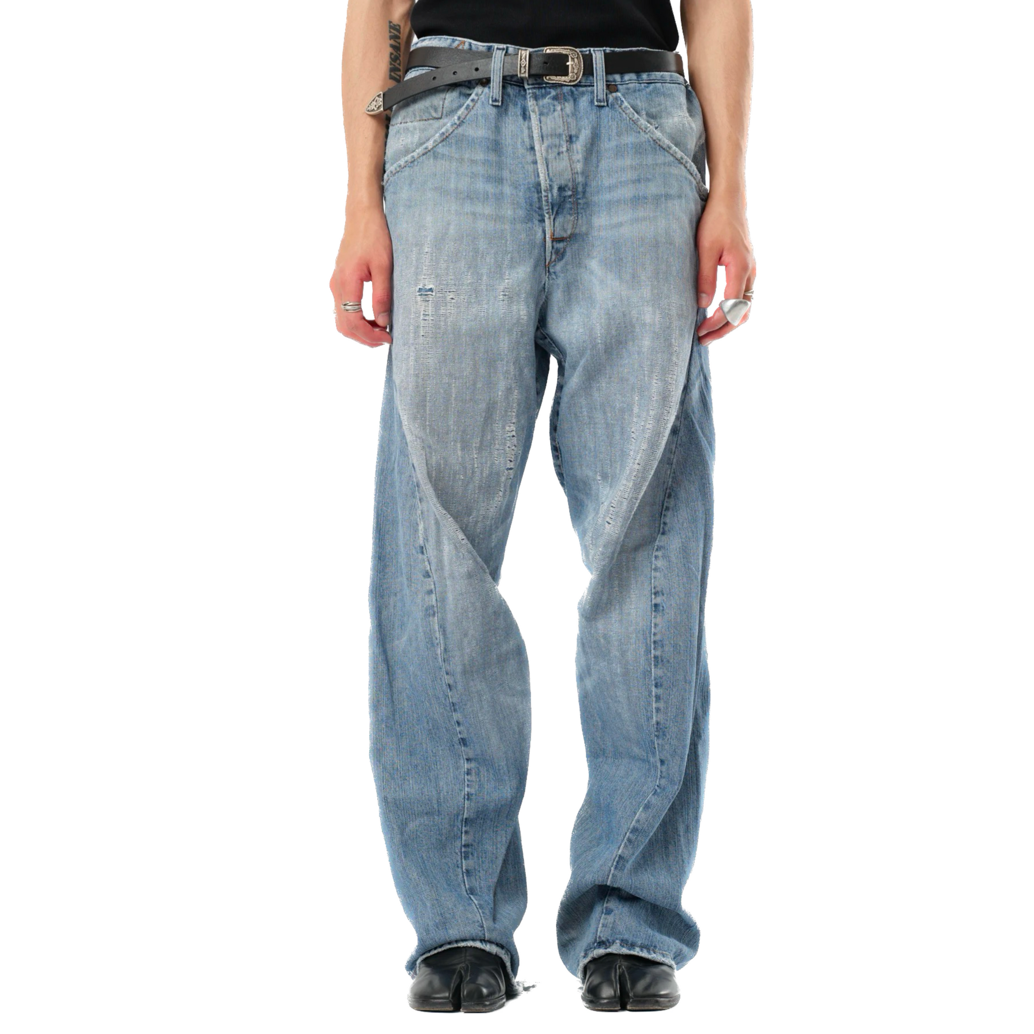 Levi’s Engineered 1990s Distressed Jeans